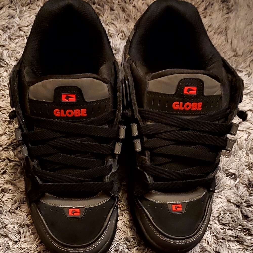 9.5 Globe Sabre